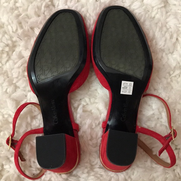 Calvin Klein red suede heels - Picture 4 of 4